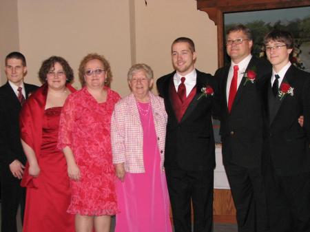 Angela Newman Photo 31
