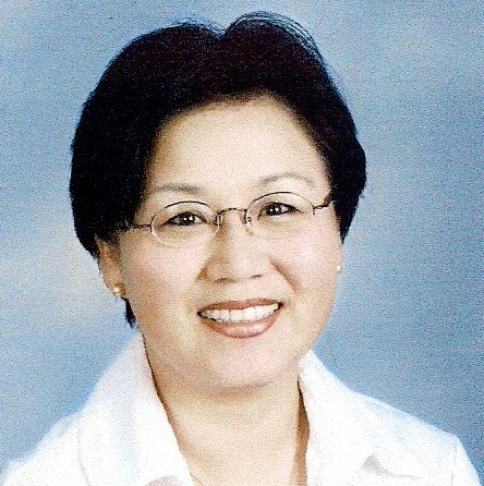 Esther Jun Photo 20