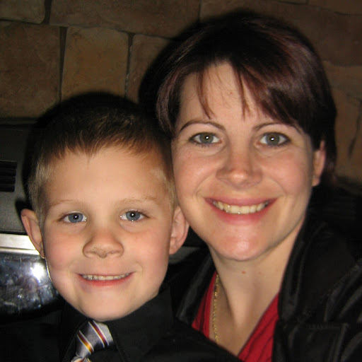 Kristi Brown Photo 23
