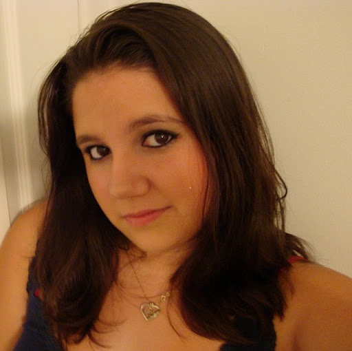 Lisa Adamson Photo 11