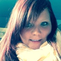 Michelle Heiden Photo 8