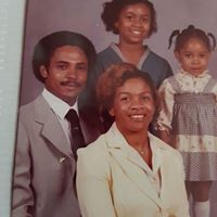 Connie Butts Photo 32