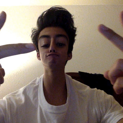 Chris Figueroa Photo 23