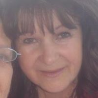 Linda Woods Photo 8