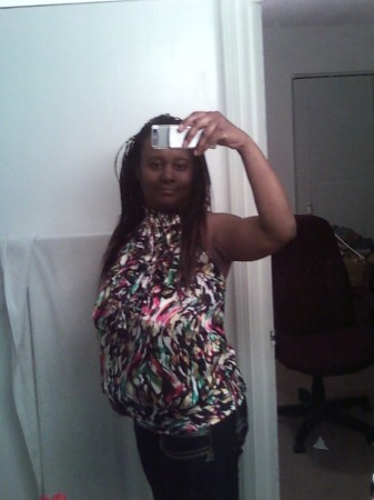 Angelia Butler Photo 13