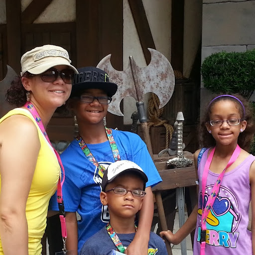 Jerry Reyes Photo 22