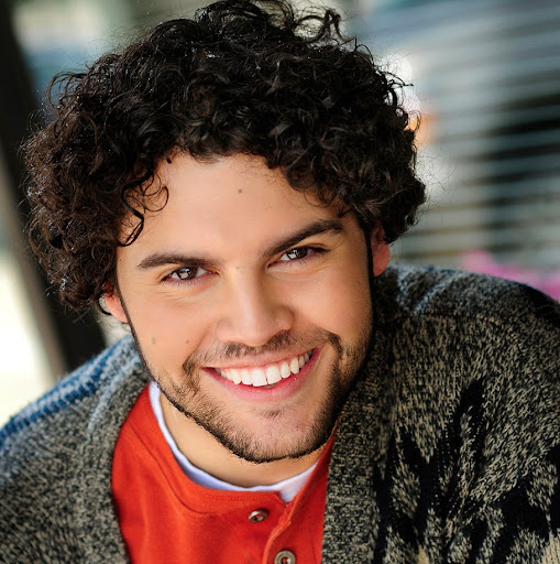 Benjamin Santiago Photo 10
