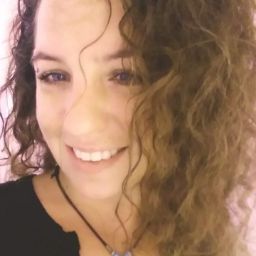 Christina Roe Photo 6