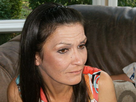 Beth Sanders Photo 6