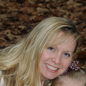 Anne Todd Photo 29