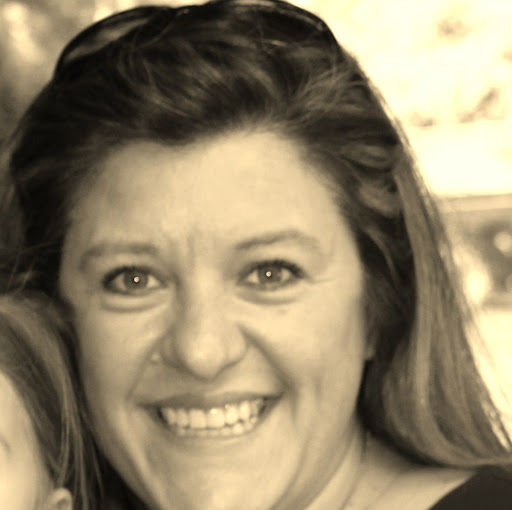 Sandra Green Photo 23