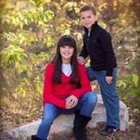 Shelly Lambert Photo 40