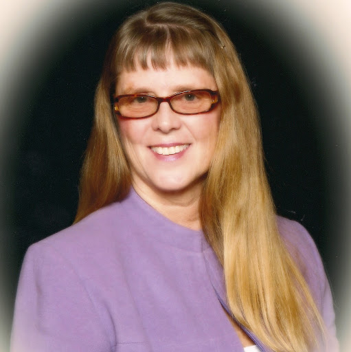 Lynn Brown Photo 26