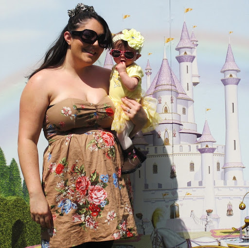 Jessica Carnahan Photo 7