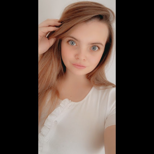 Shannon Green Photo 33