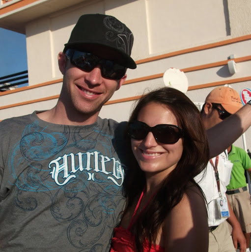 Kelly Martinez Photo 30