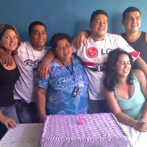 Jacqueline Almeida Photo 22