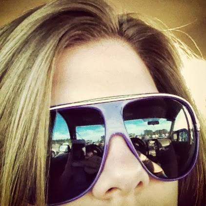 Laura Dunham Photo 41