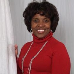 Theresa Hall Photo 22