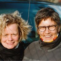 Pamela Arnold Photo 23