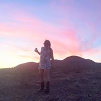 Michelle Tilley Photo 19
