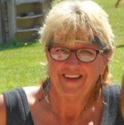 Lorraine Watson Photo 27
