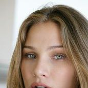 Anna Adamczewski Photo 2