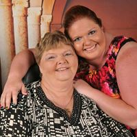 Lola Conner Photo 16