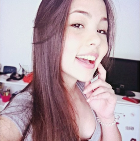 Juliana Walker Photo 24