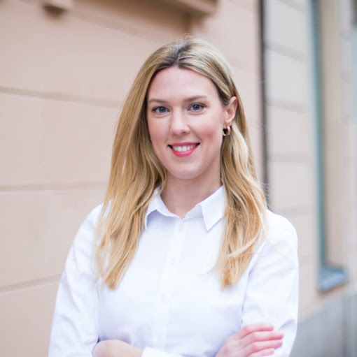 Christine Samuelson Photo 26