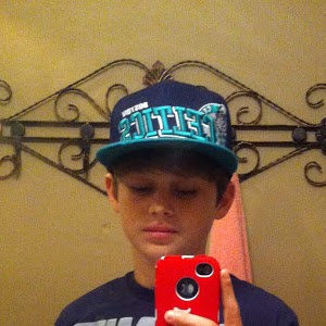 Howard Graham Photo 19