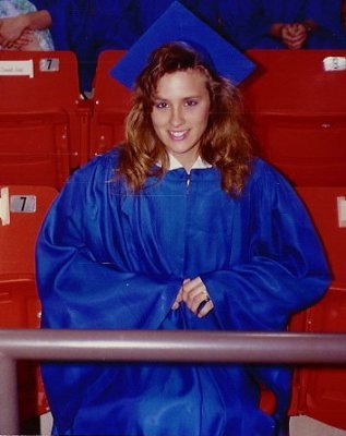 Jennifer Holman Photo 34