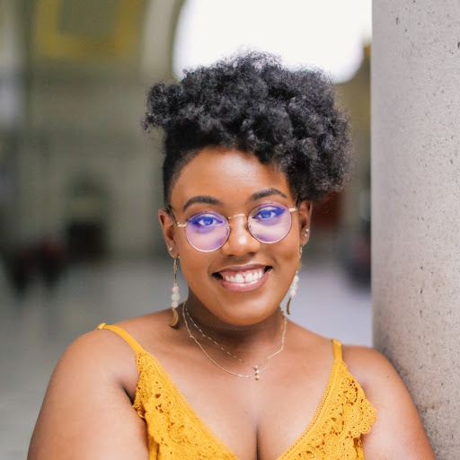 Leah Jackson Photo 25