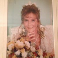 Angela Enright Photo 5