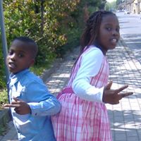 Kelly Sunday Photo 22