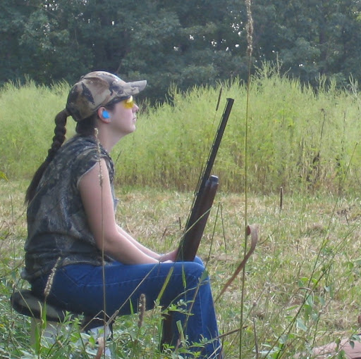 Louise Stephens Photo 27