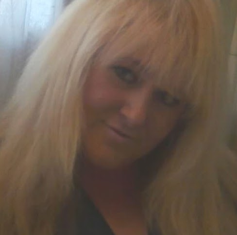 Gina Taylor Photo 12