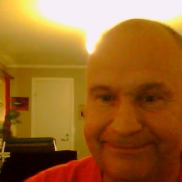 Robert Hatcher Photo 24