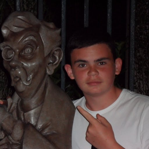 Ryan Mundy Photo 23