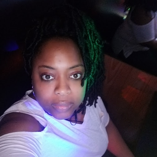 Danyelle Johnson Photo 23