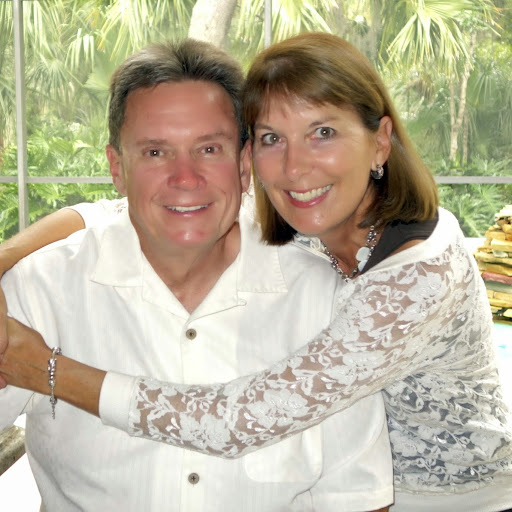 Sandy Hartman Photo 29