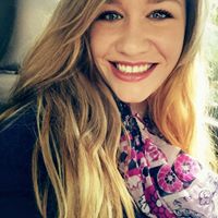 Sarah Knowles Photo 17