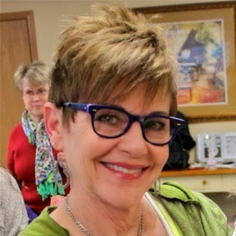Michele Hawkins Photo 22