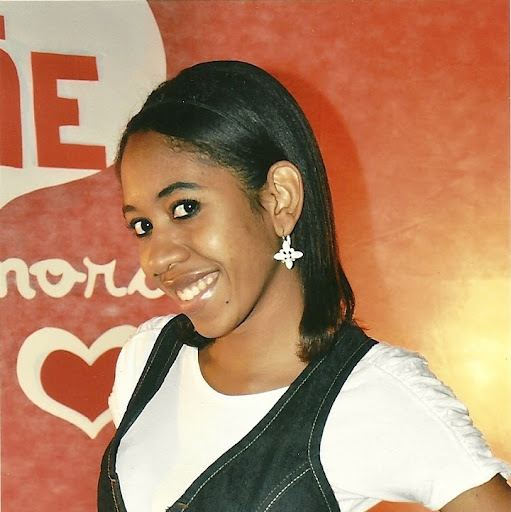 Marianne Santos Photo 29
