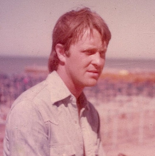 Walter Schultz Photo 8