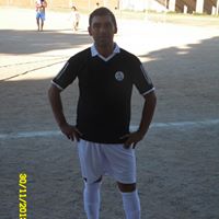 Robin Valenzuela Photo 11