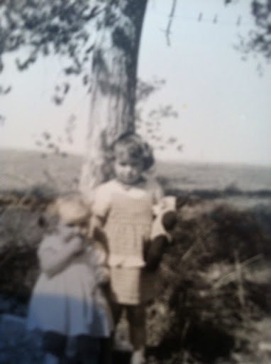 Beatrice Robertson Photo 15