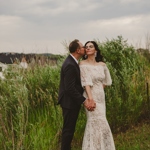 Elizabeth Shelton Photo 2