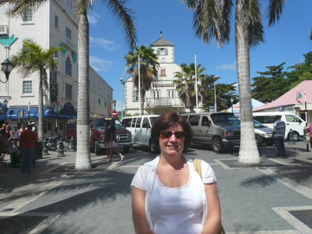 Bonnie Cain Photo 25