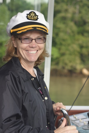 Joyce James Photo 24